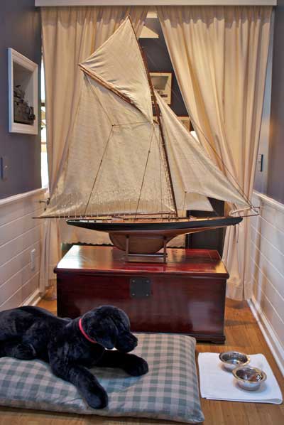 Suite-40—11 Mill House Inn Dog