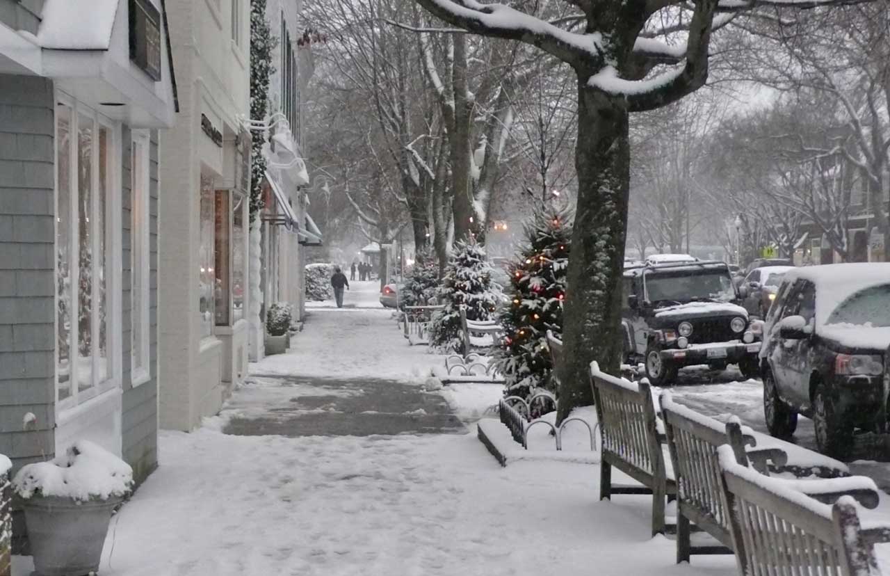 Snow in East Hampton Village