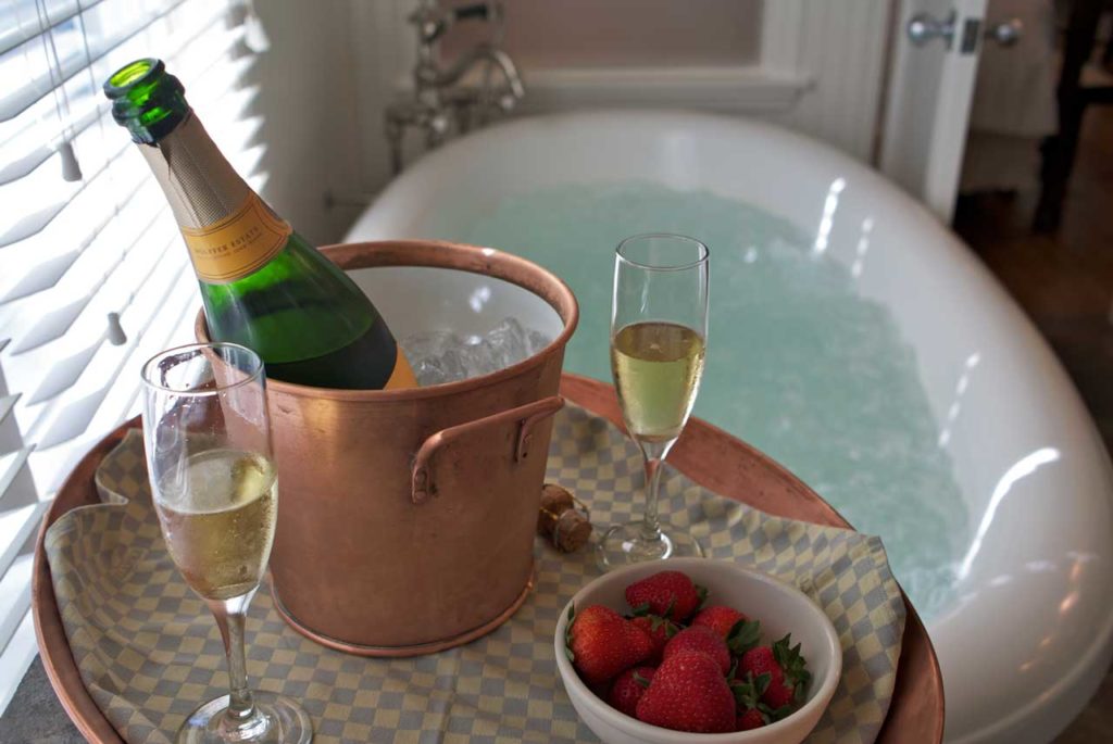 Suite 20 Airbath with a tray of Champagne and Strawberries